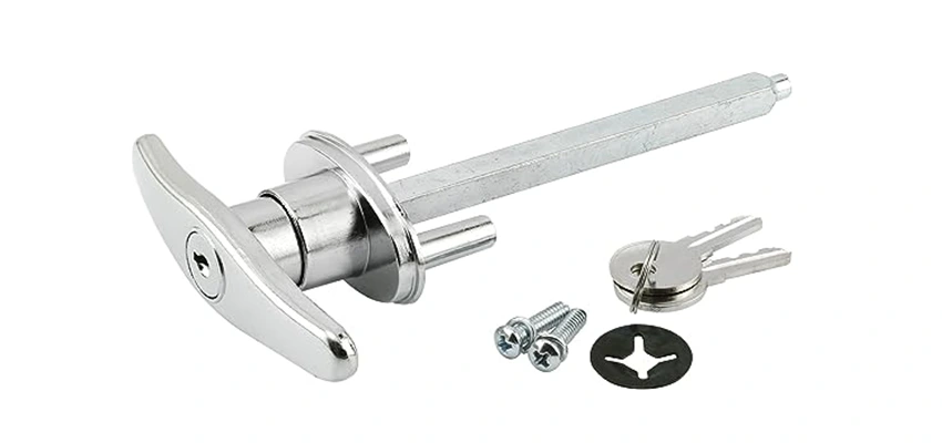 Old Style Garage Door Locks Replacements in Jamul, California